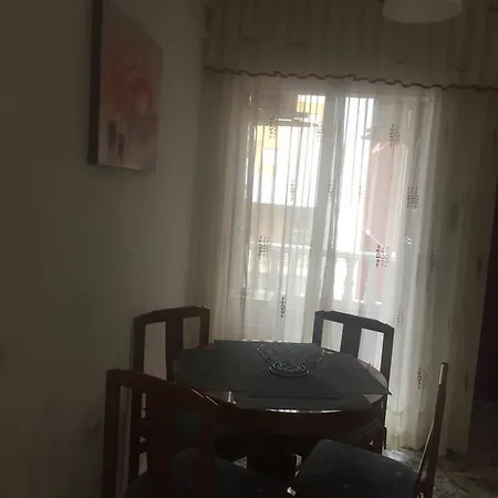Apatament La Loma Apartman *